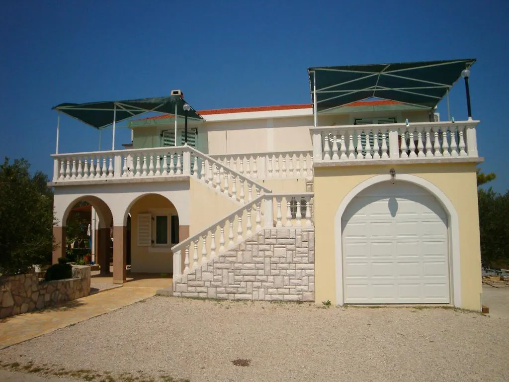 Apartment Barba Stipe location